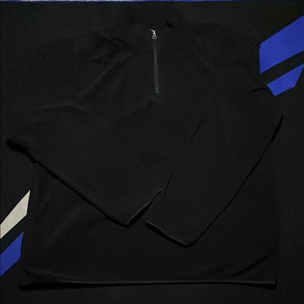 Black Long Sleeve Pullover